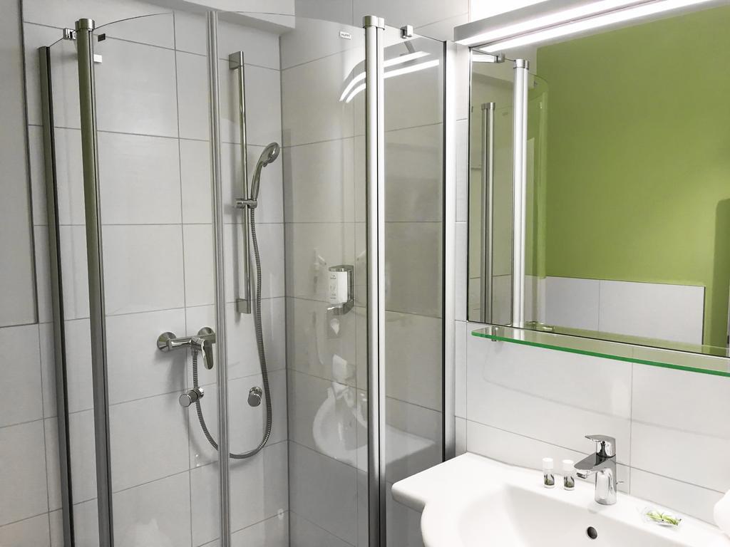 Susewind Hotel Rostock Ngoại thất bức ảnh